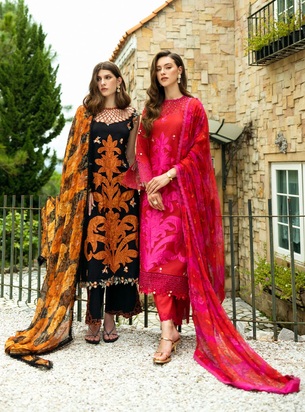 Roheenaz | Flanerie Lawn 25 | Claire-5B