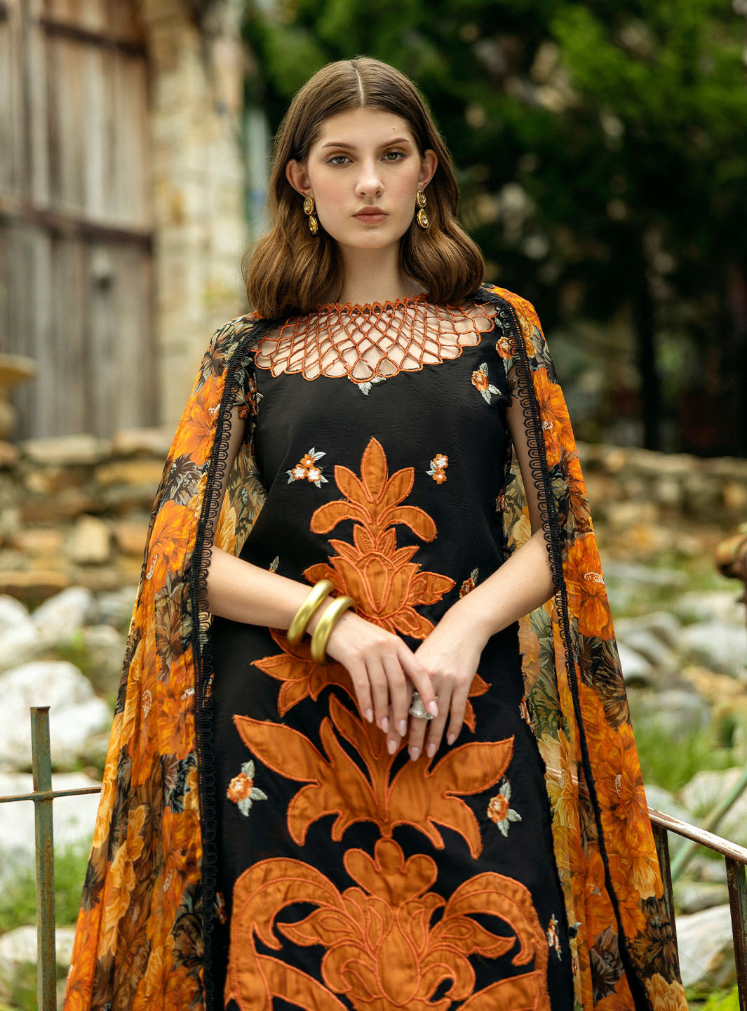 Roheenaz | Flanerie Lawn 25 | Claire-5B