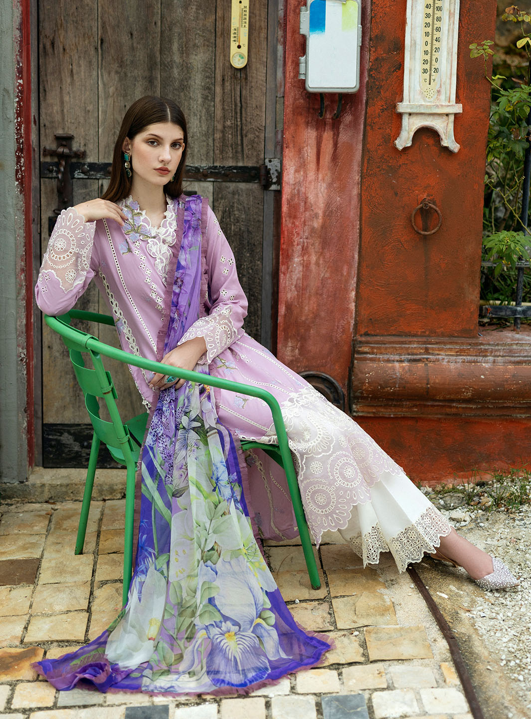 Roheenaz | Flanerie Lawn 25 | Ines-7A