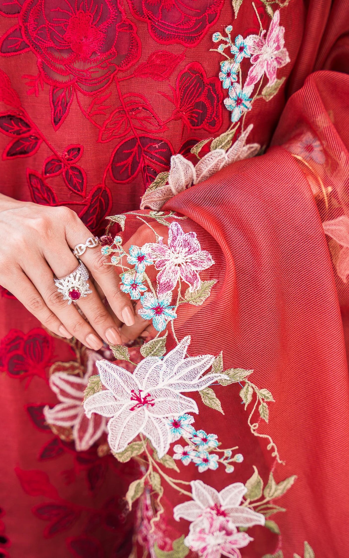 Asifa and Nabeel | Luxury Winter 24 | ROUGE WL-08
