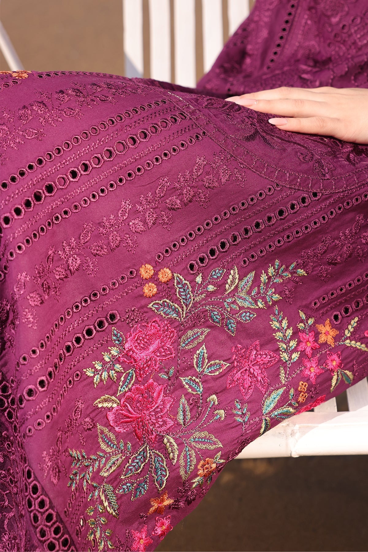 Imrozia Premium | Hania Luxury Lawn 25 | SL 77 Izaan