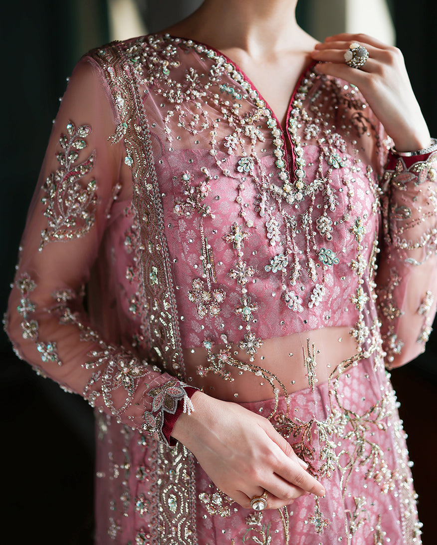 Mushq | The Muse | Sabine