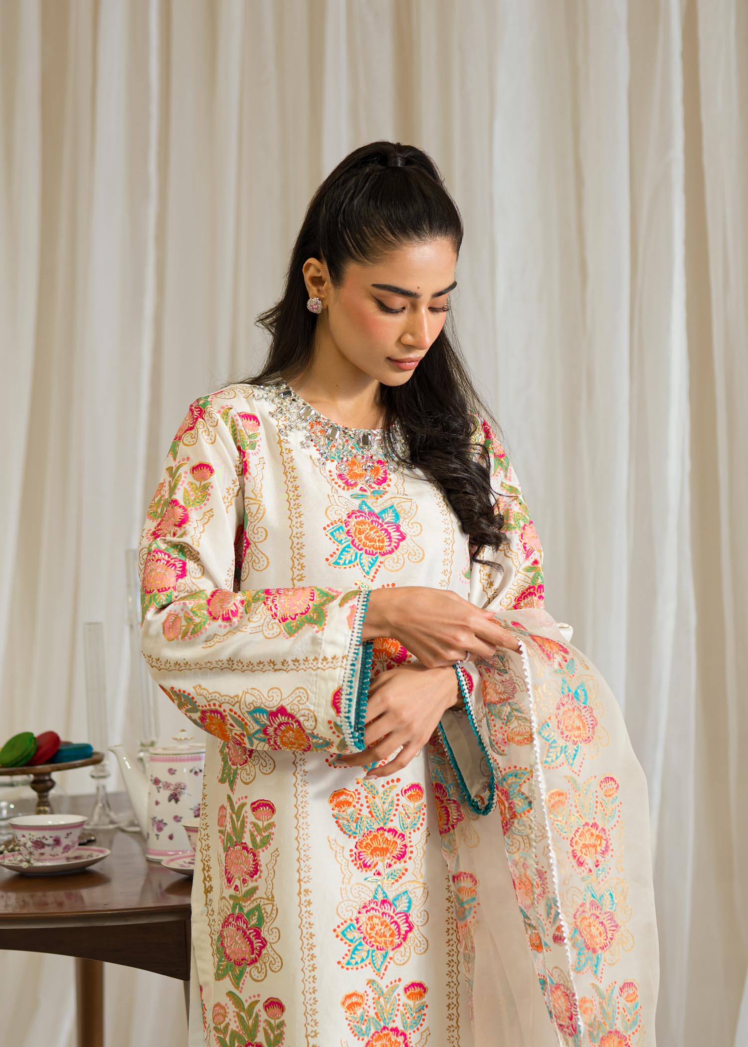 Sadaf Fawad Khan | Eid Pret 24 | Emel