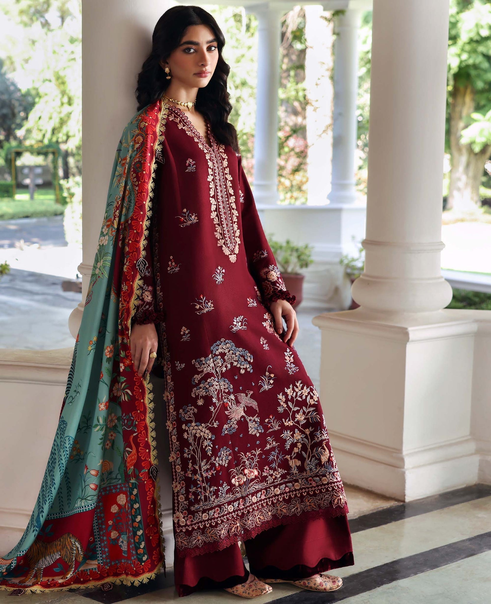 Republic Womenswear | Amaris Luxury Shawl 25 | Sienna