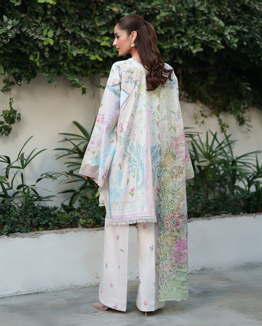 Roheenaz | Whispered Florals | Soft Bloom