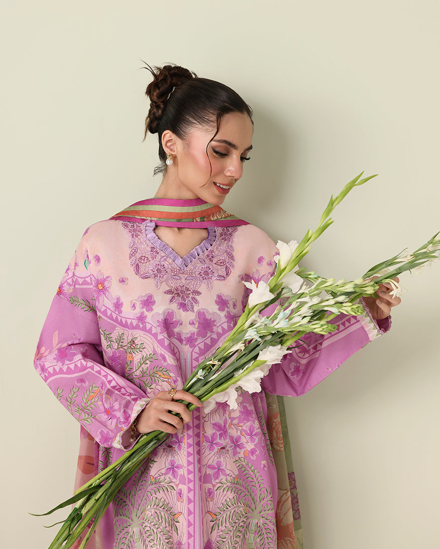 Roheenaz | Rosette Lawn | Soft Solstice