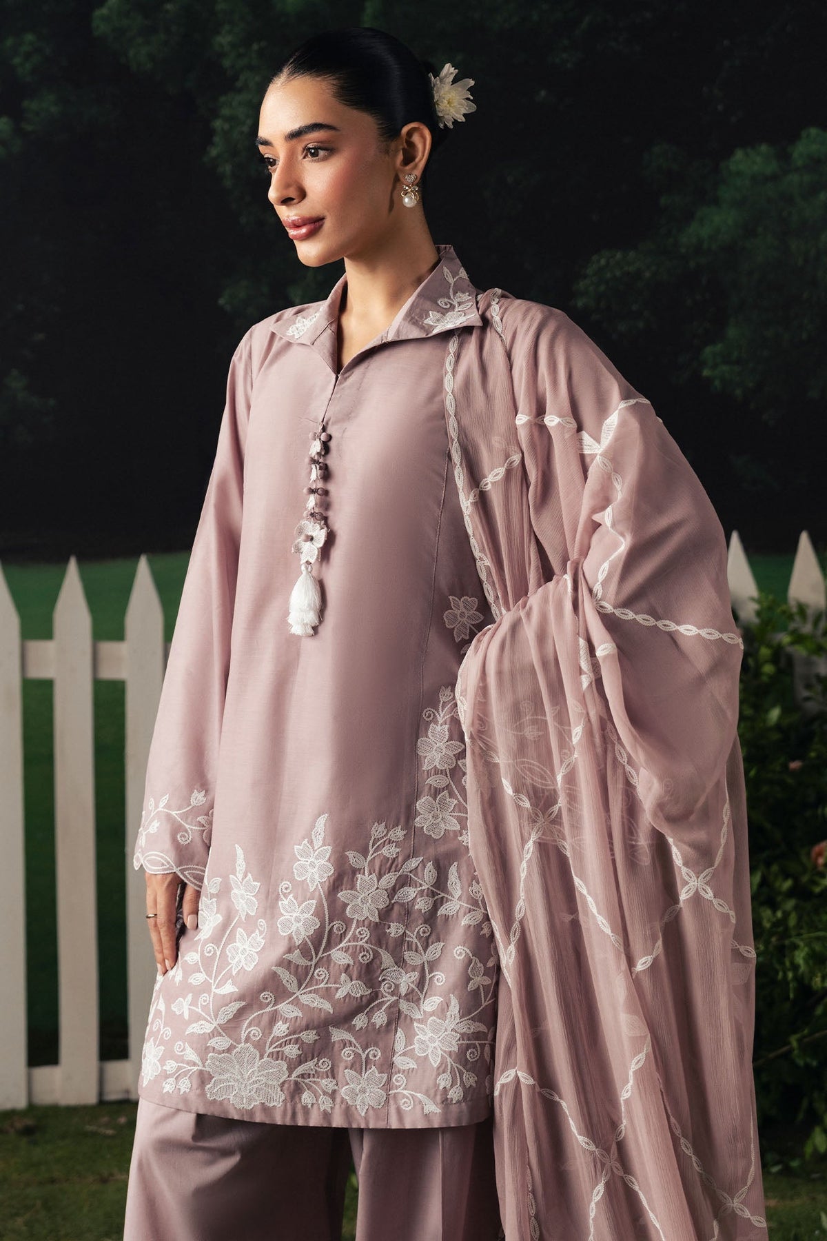 Cross Stitch | The Moonsoon Edit 26 | MAUVE WHISPER-3PC EMBROIDERED SUIT