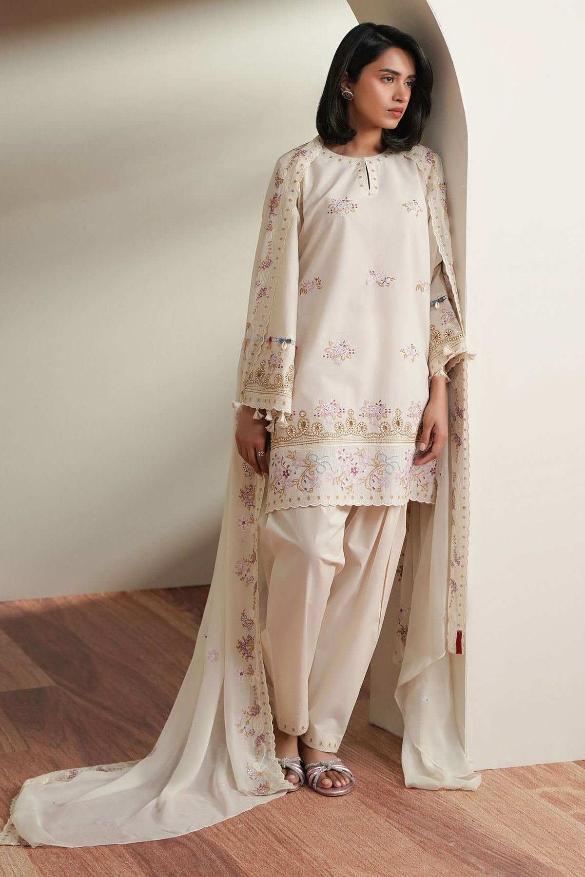 Cross Stitch | Mahiri Embroidered Collection 26 | VORY MOSIAC