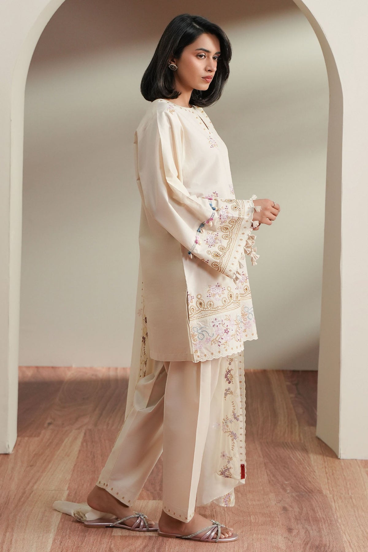 Cross Stitch | Mahiri Embroidered Collection 26 | VORY MOSIAC