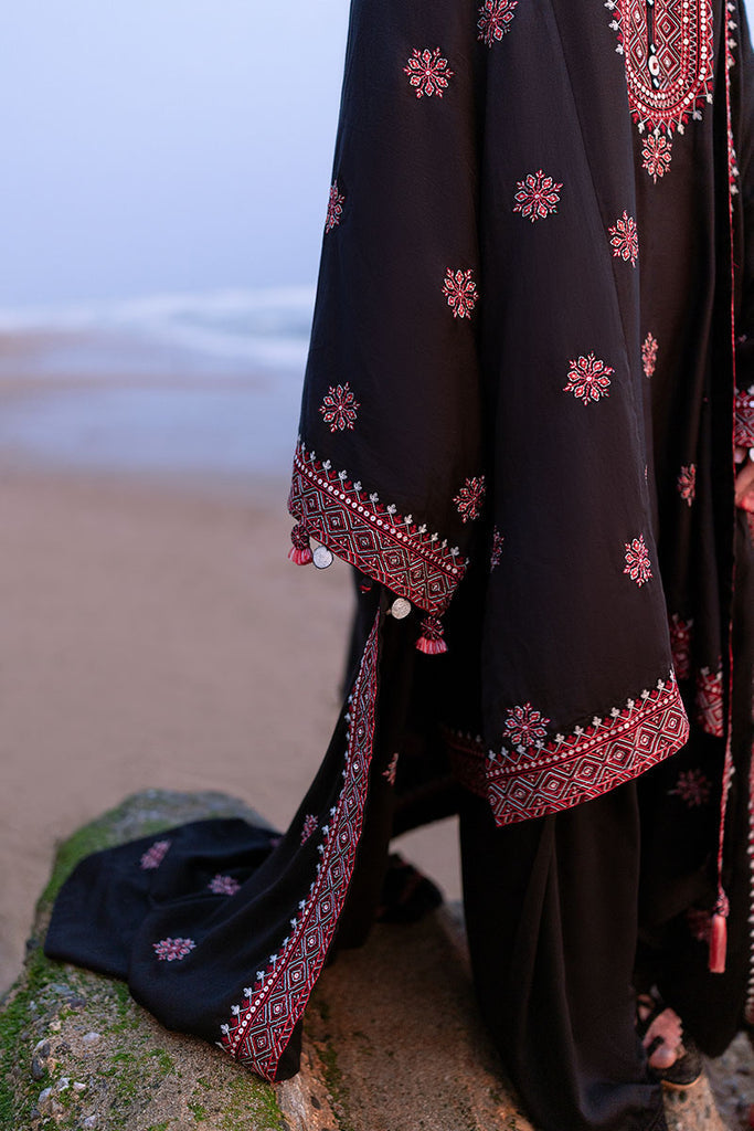 Cross Stitch | Cotton Satin 25 | RAVEN FOLK