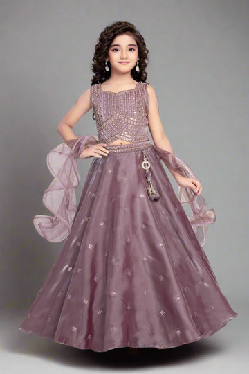 Radiate festive charm in this vibrant  lehenga choli.