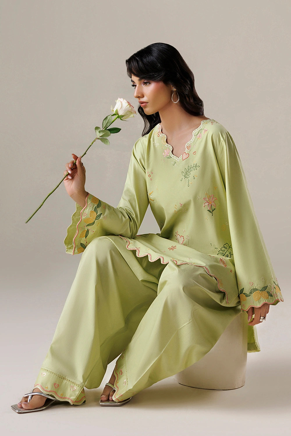 Azure | Chic Essentials | Zesty Love