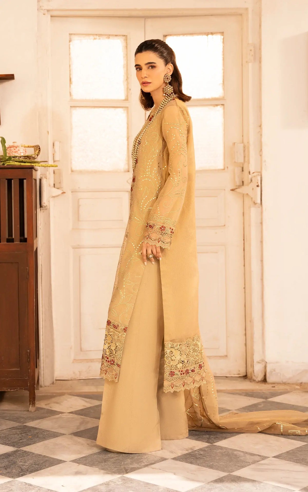 Asifa and Nabeel | Sunehri Eid 25 | Zareen-(SEF25-06)