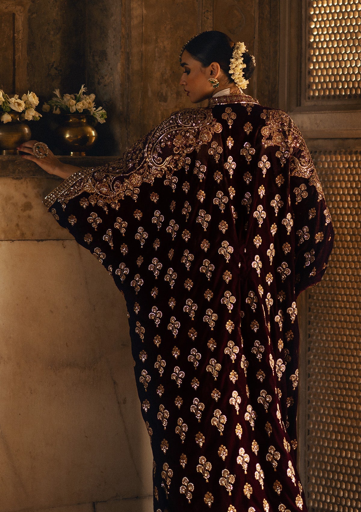 Aik Atelier | Dastoor Velvet 24 | DASTOOR - LOOK 03