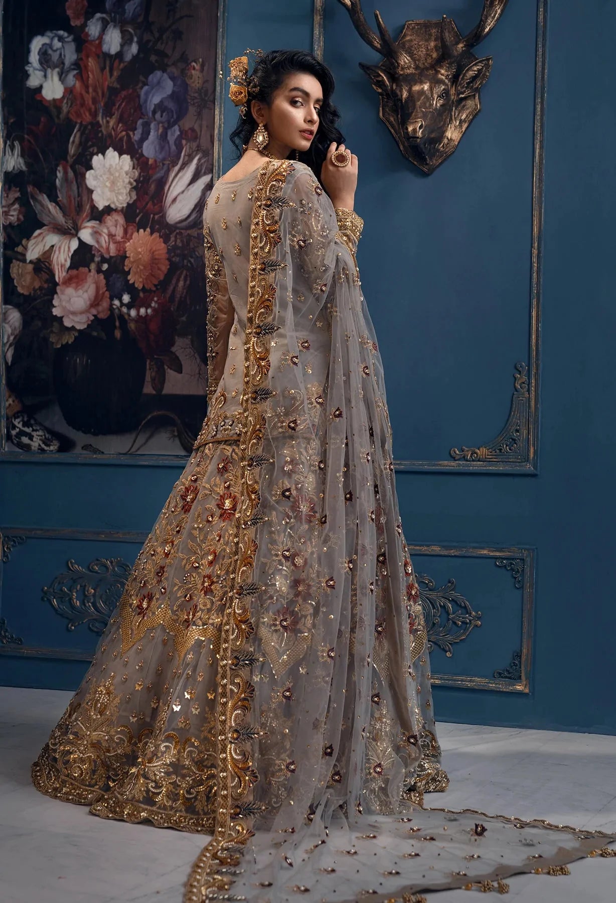 Akbar Aslam | Orphic Bridals | Queen Bee AAB-1403