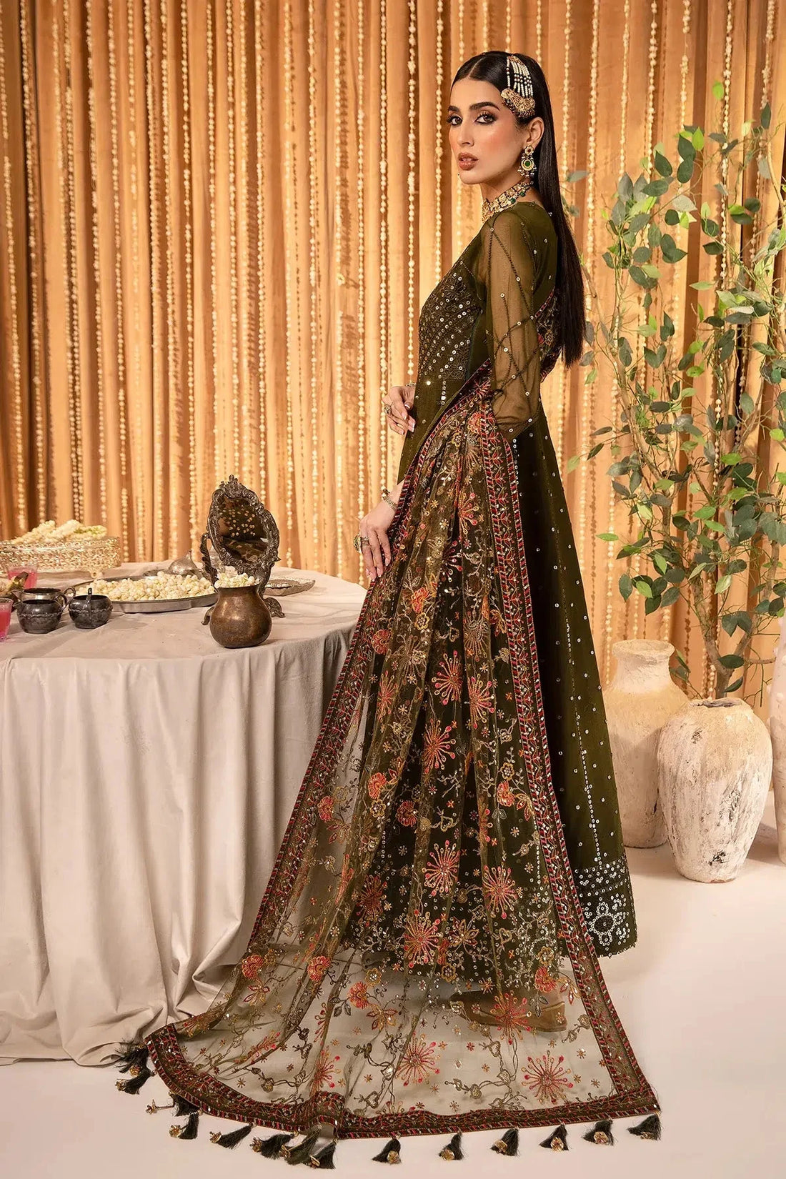Alizeh | Formals Collection | Mahveen
