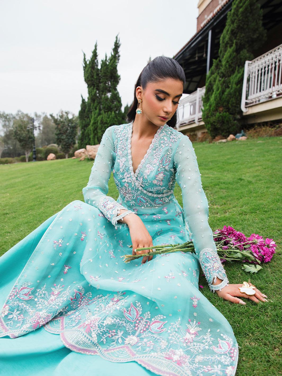 Amroz Atelier | Aerien Formals | Joie