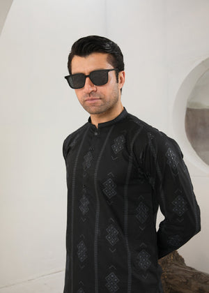 Muraqsh Black Motif Embroidered Cotton Kurta Trouser - Men