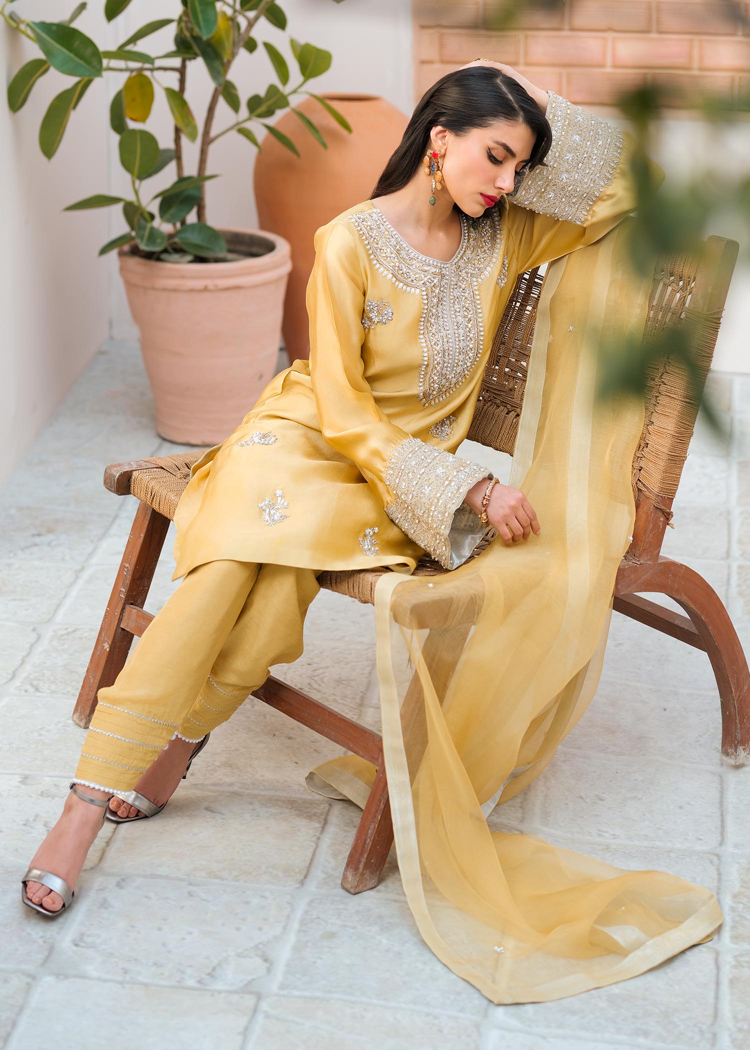 Mahum Asad | Raising The Bar | Bombshell