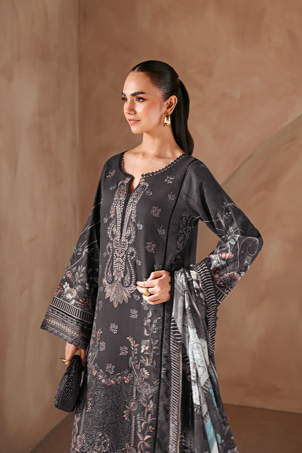 Ramsha | Mashaal Luxury Lawn | L-1506
