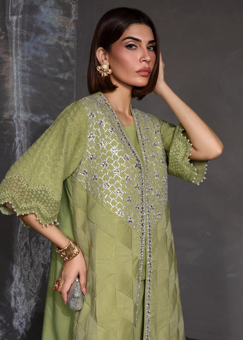 Saira Shakira | Zarae Luxury Pret | Ivy