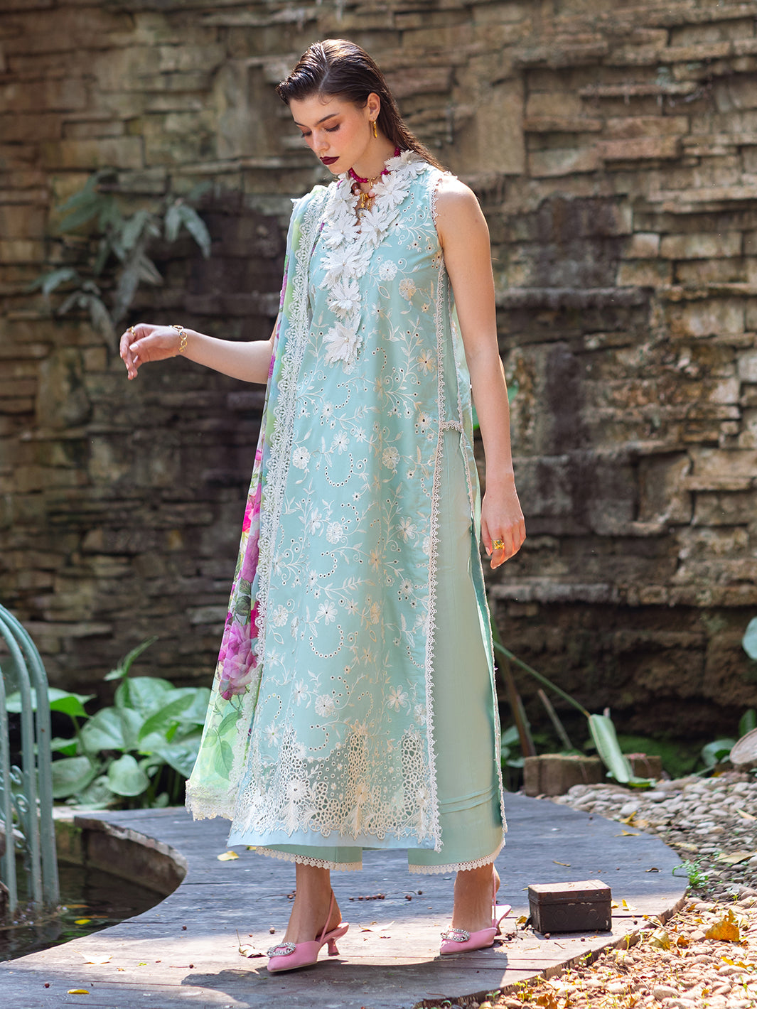 Roheenaz | Dahlia Embroidered Lawn 24 | Zinnia