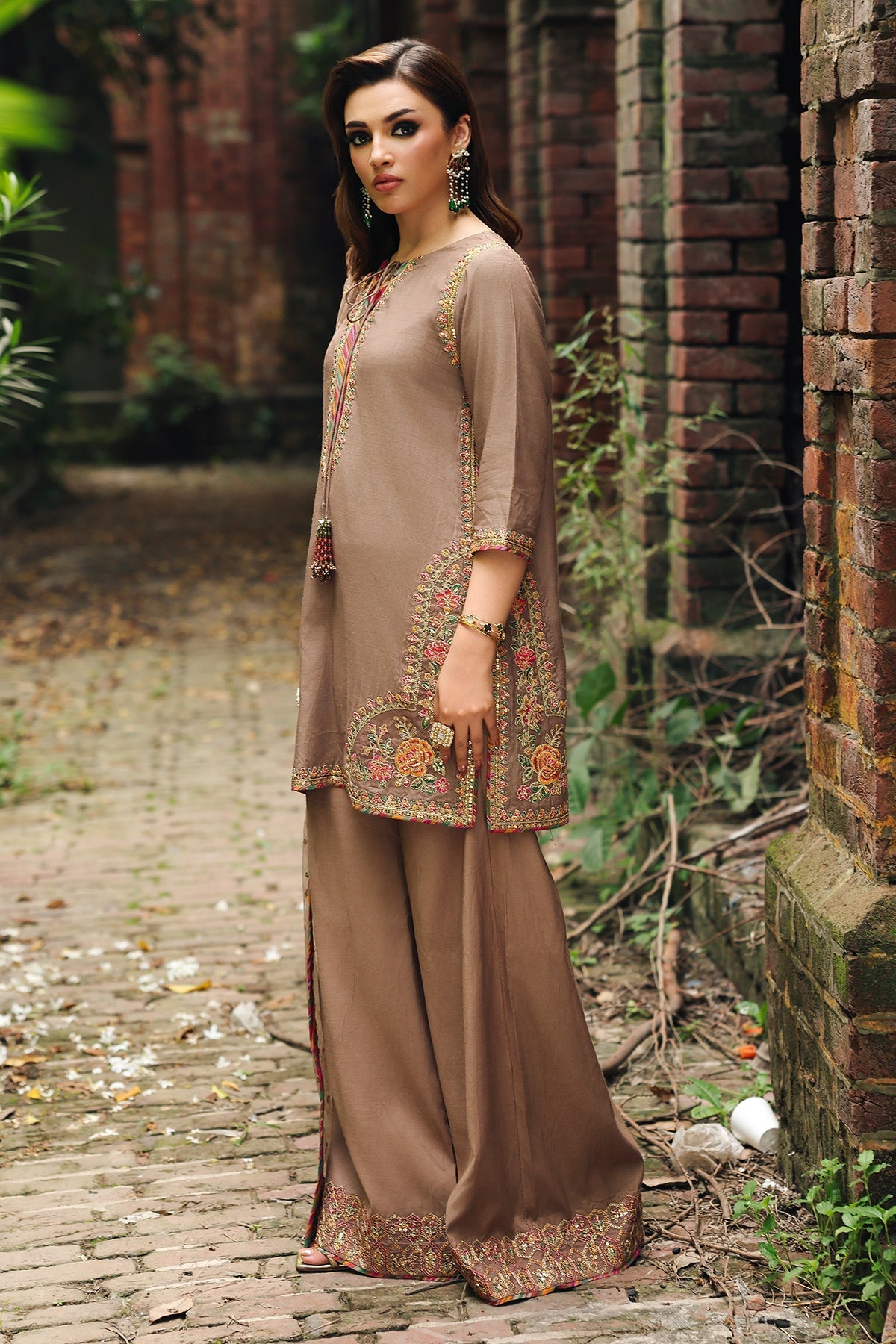 Charizma | Festive Pret | CMA-5-092