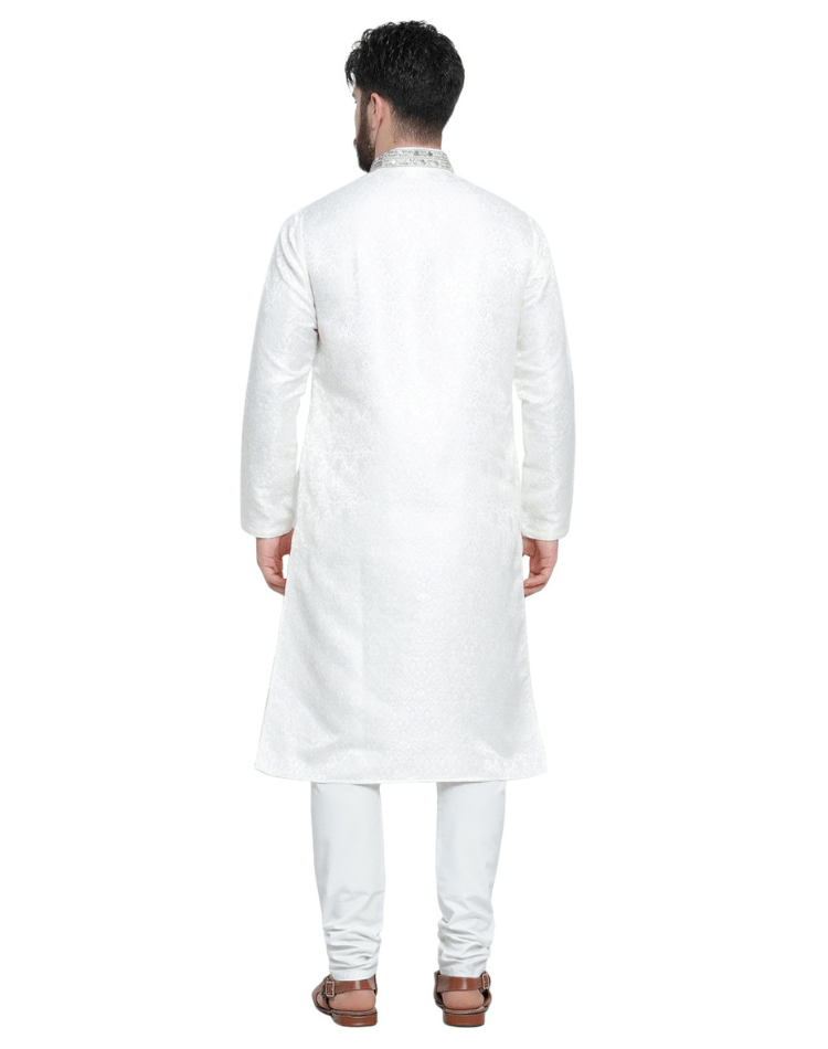 Mens White Embroidered Design Kurta | DIYAS